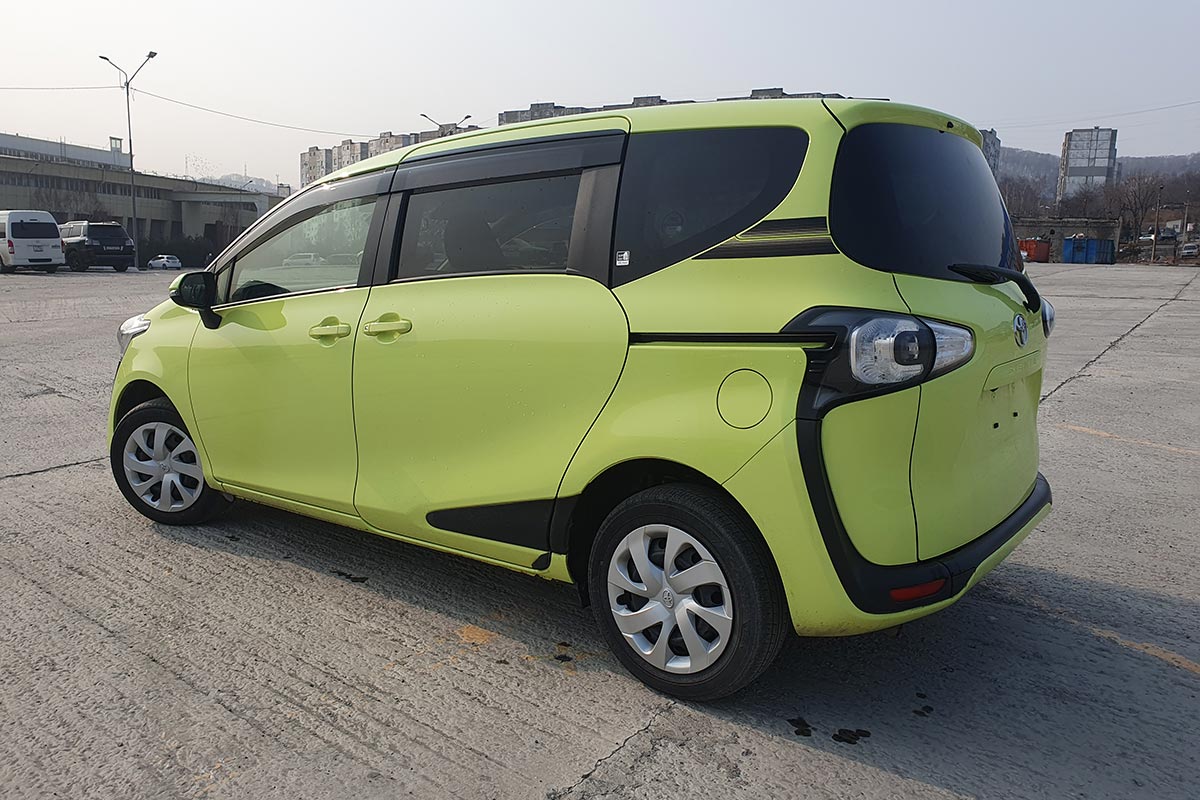 Toyota Sienta из Японии под заказ — фото 4