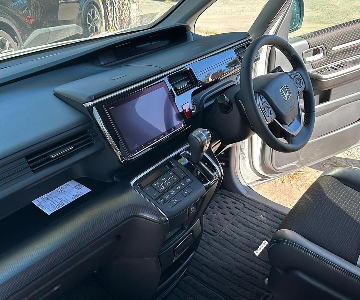 Honda Stepwgn Spada Honda Sensing — автомобиль клиента